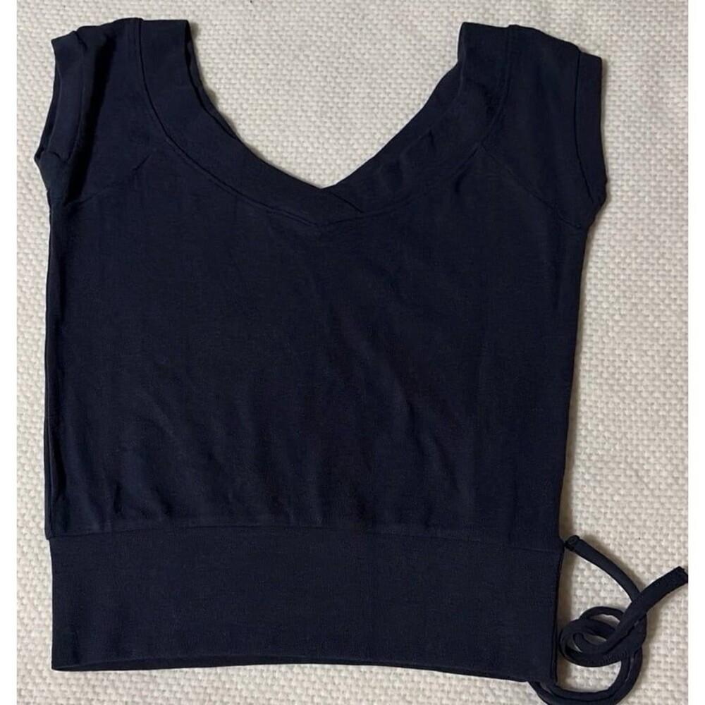 Edikted Navy Blue V-Neck Tie-Side Crop Top Size Medium NWT